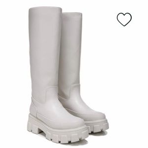 NEW in box! CIRCUS by Sam Edelman Light Grey Dollie Tall Boot Sz. 9